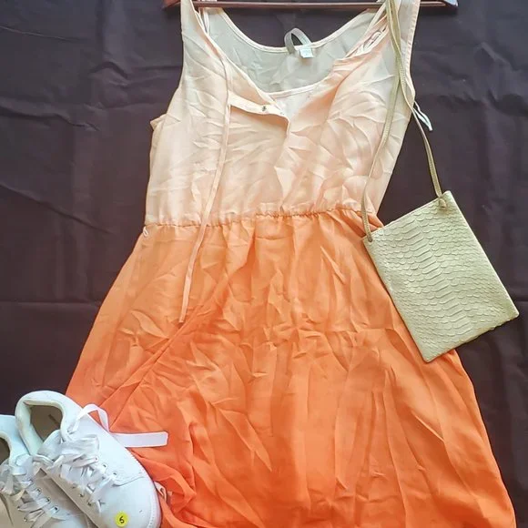 Peachy summer dress - Picture 2 of 2